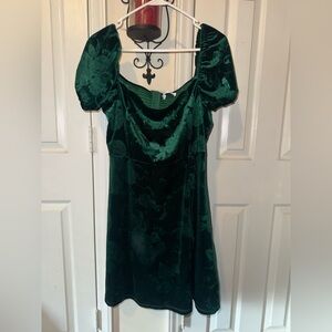 Altar'd State Emerald Green Floral Velvet Midi Dress with Puff Sleeves